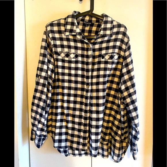 Plaid button down shirt - Picture 1 of 2
